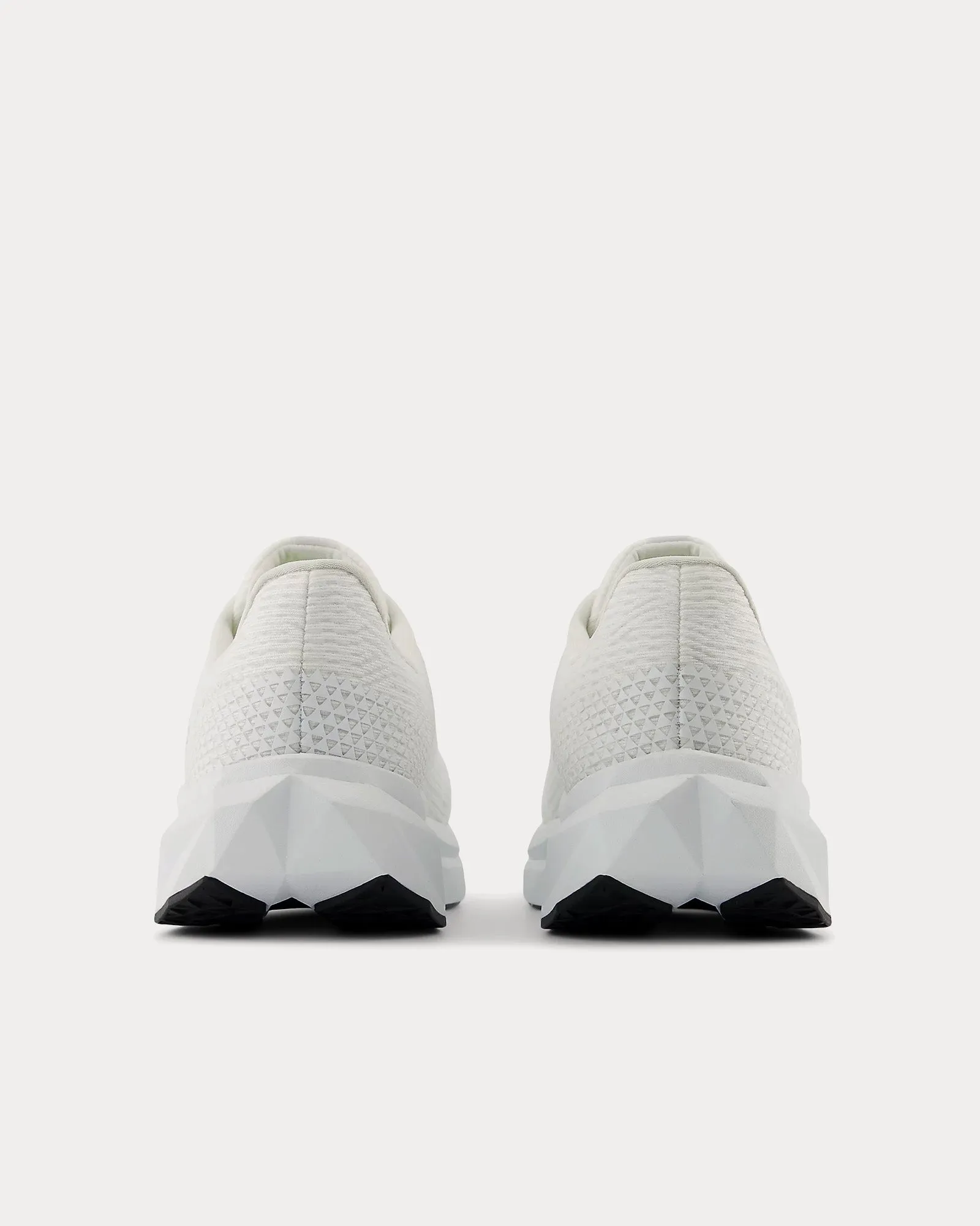 FuelCell Propel v5 White / Black Running Shoes