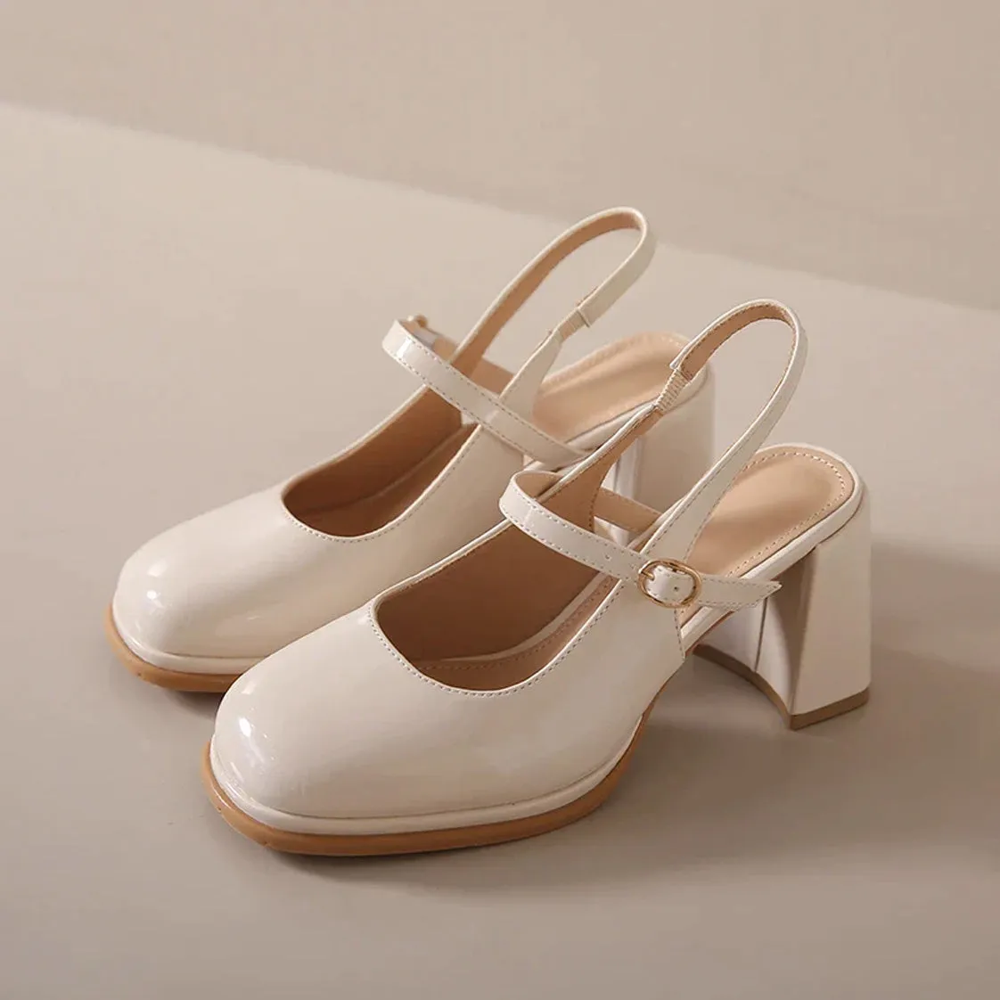 Vintage Aesthetic Mary Jane Pumps